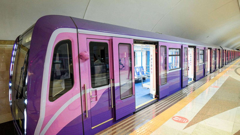 Metro xətləri ayrılır, sərnişin axını tənzimlənir – Bakı metropoliteni