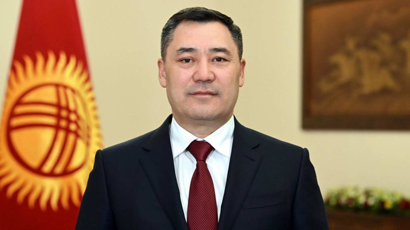 Qırğızıstan Prezidenti Azərbaycana səfərə gəlib