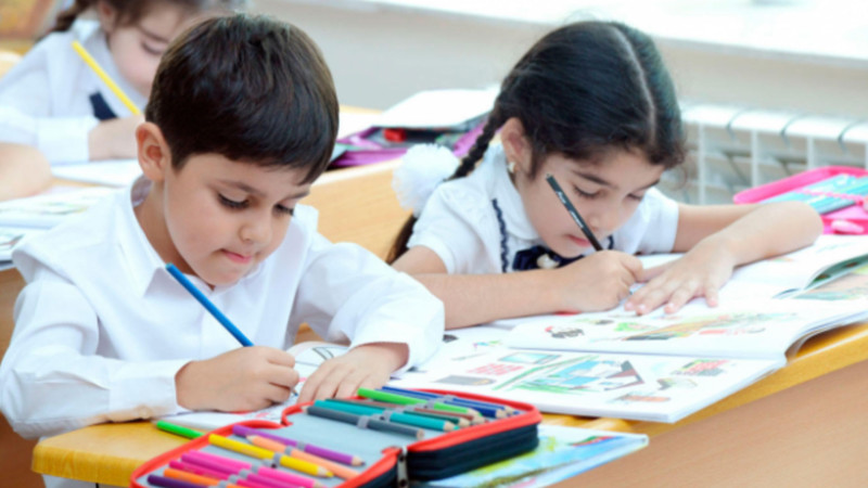Bakıda I sinfə qəbulda prioritet tətbiq olunacaq məktəblərin siyahısı açıqlanıb