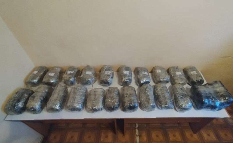 İrandan Azərbaycana 28 kiloqramdan çox narkotik keçirilməsinin qarşısı alınıb