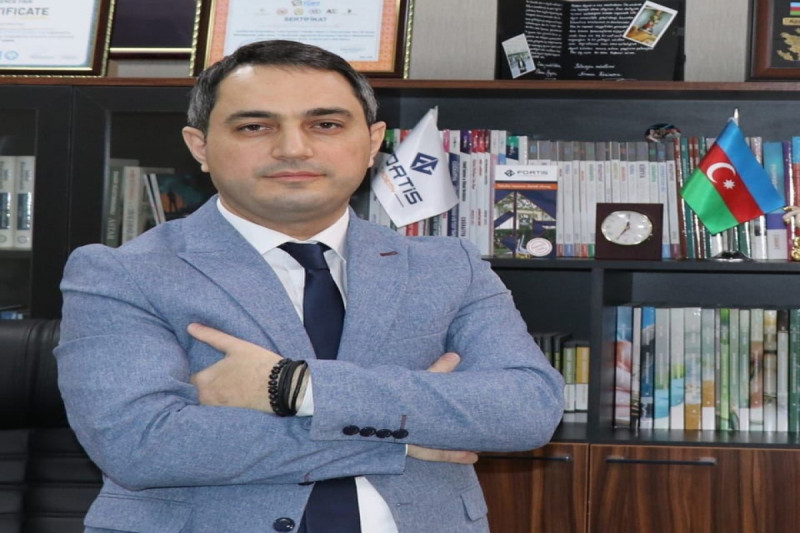 Qarabağ Universitetinin Beynəlxalq Dil Mərkəzinə direktor seçilib