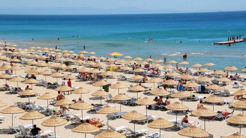 Çimərliyə giriş niyə qadınlar üçün 10, kişilər üçün 15 manatdır?