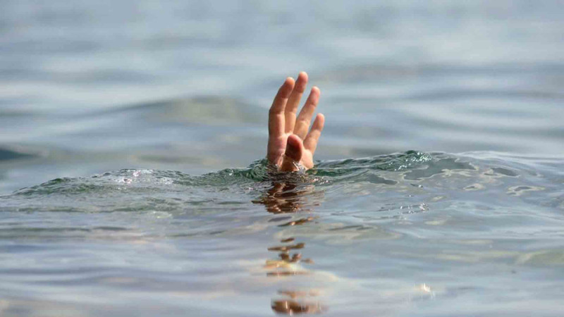 46 yaşlı kişi dənizdə batıb