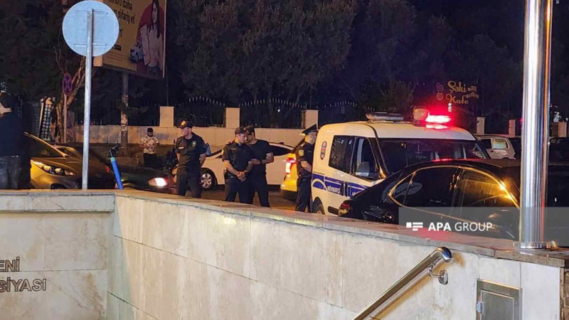 Memar Əcəmi metro stansiyası yaxınlığında gənc oğlan qətlə yetirilib