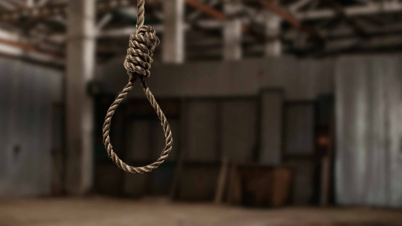 22 yaşlı oğlanın asılmış meyiti meşədə tapılıb