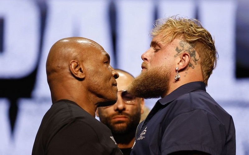 Mayk Taysonla Pol arasında boks döyüşü təxirə salınıb
