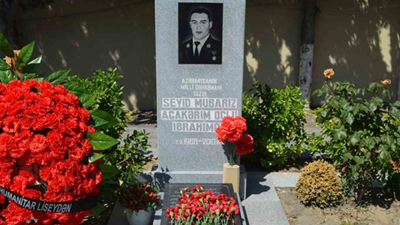 Azərbaycanın Milli Qəhrəmanı Mübariz İbrahimovun xatirəsi yad edildi