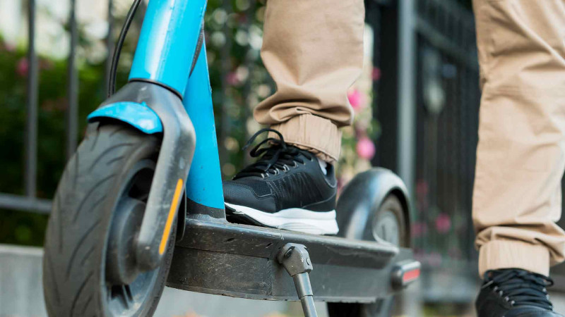 14 yaşdan yuxarı şəxslərə kiçik elektrik nəqliyyat vasitəsini idarə etməyə icazə veriləcək