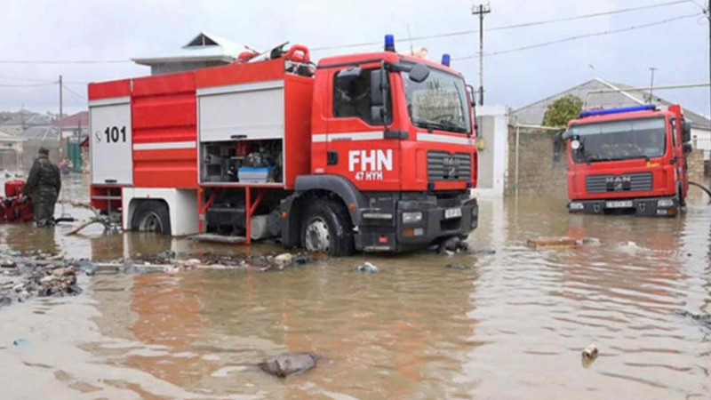 FHN: Lənkəran və Astarada bəzi evləri su basıb - VİDEO