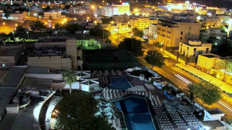 Omanda məscid yaxınlığında atəş açılıb, 4 nəfər həlak olub