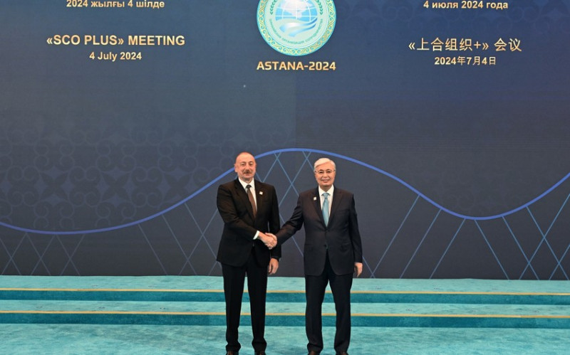 Prezident İlham Əliyev Astanada “ŞƏT plyus” formatında keçirilən görüşə gəlib