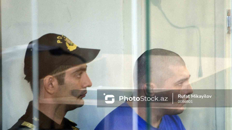 Ailəsinin 5 üzvünü qətlə yetirməkdə təqsirləndirilən Əhməd Əhmədov cinayəti etiraf etdi