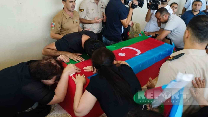Abşeronda Xocalı şəhidi Usubəli Qarayevlə vida mərasimi keçirilib