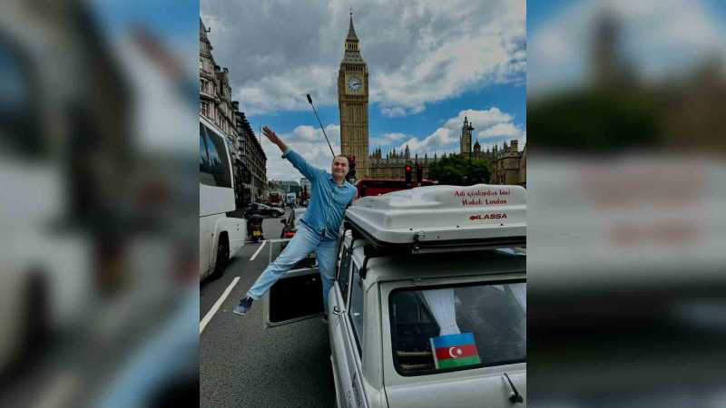 Azərbaycanlı bloger Moskviçlə Bakıdan Londona gedib