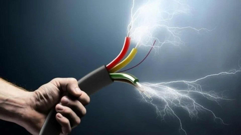 Şəmkir: 53 yaşlı kişini elektrik cərəyanı vuraraq öldürüb