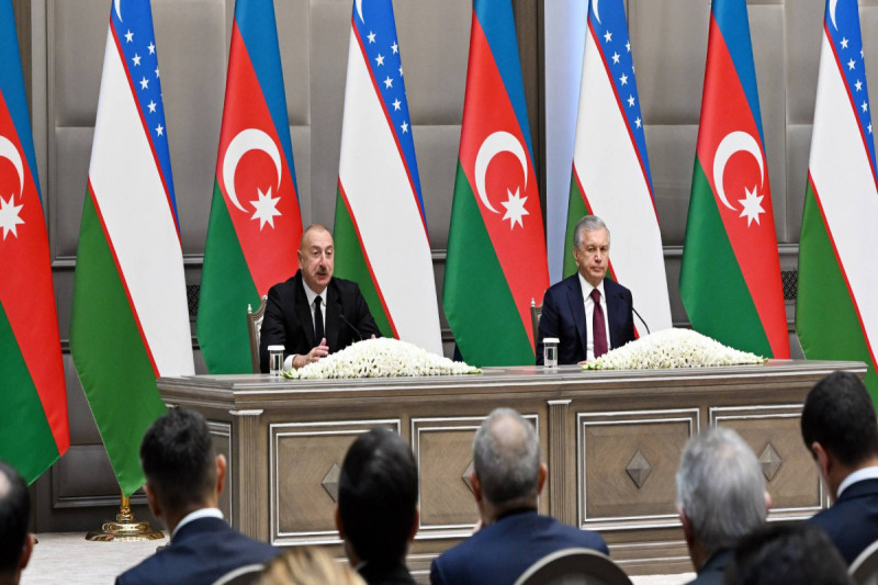 İlham Əliyevin və birinci xanım Mehriban Əliyevanın şərəfinə dövlət ziyafəti verilib