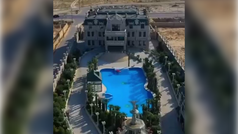 “Bəzəkli” qəsr 6 milyona satılıb