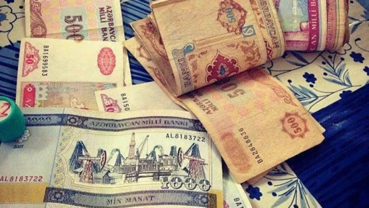 Kürdəmirdə məsciddən axundun qəlyanı oğurlanıb