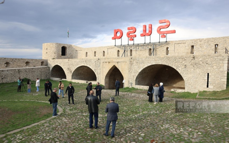 Gürcüstanlı səyyahlar Şuşada