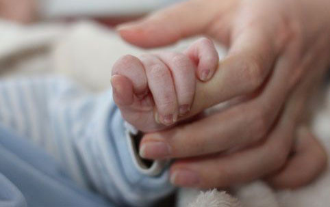 Bir yaşlı uşaq qıcolmadan öldü