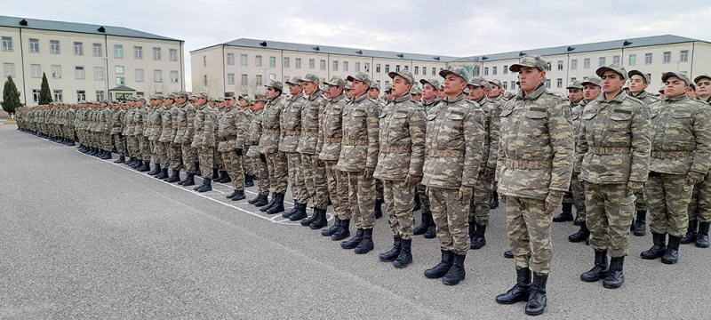 İlham Əliyevdən hərbi xidmətə çağırışla bağlı SƏRƏNCAM