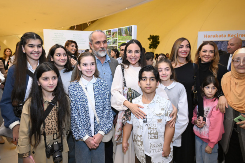 Heydər Əliyev Mərkəzində “Yer kürəsi uşaqların gözü ilə” fotosərgisi açılıb - FOTO