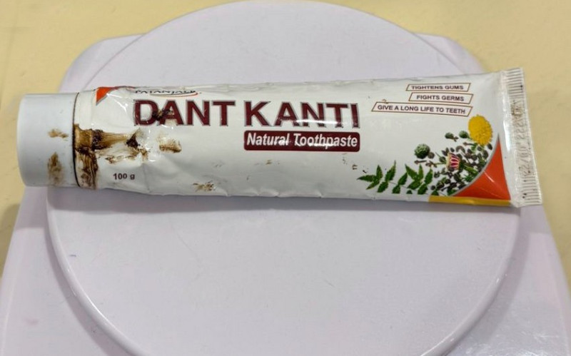Diş məcunu qabında narkotik keçirmək istəyən şəxs saxlanıldı - FOTO