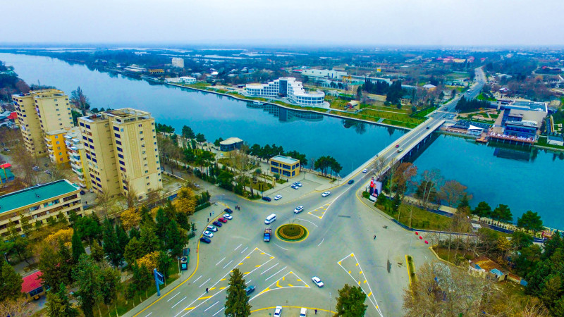 Mingəçevirdə atraksion üstündə qan töküldü - TƏFƏRRÜAT