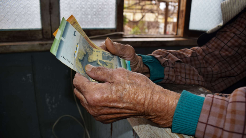 Əmək pensiyası və sosial müavinətlər artırılacaq? – EKSPERT RƏYİ