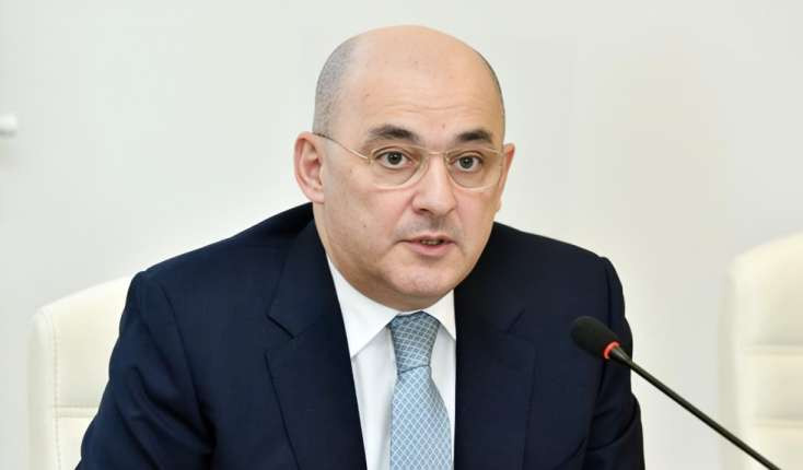 General bu xanımı idarə rəisi təyin etdi - FOTO