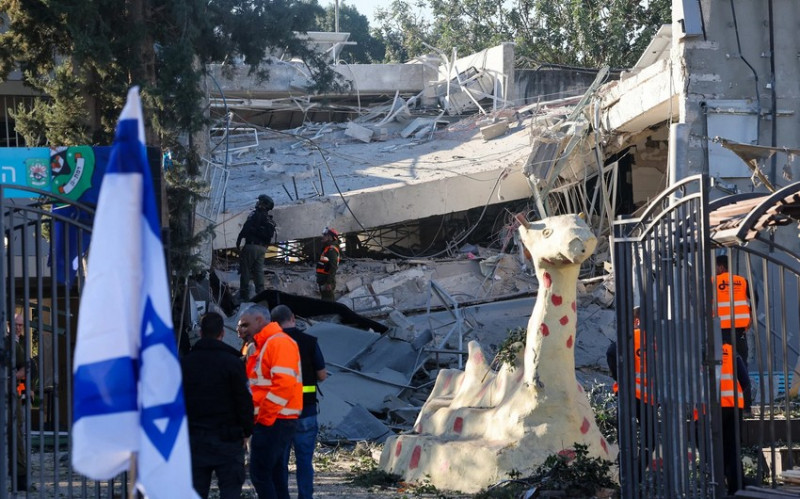 Yəməndən Təl-Əvivə raket zərbəsi endirilib, 16 nəfər yaralanıb