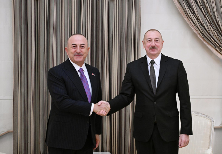 Prezident İlham Əliyev Türkiyənin sabiq xarici işlər naziri Mövlud Çavuşoğlunu qəbul edib