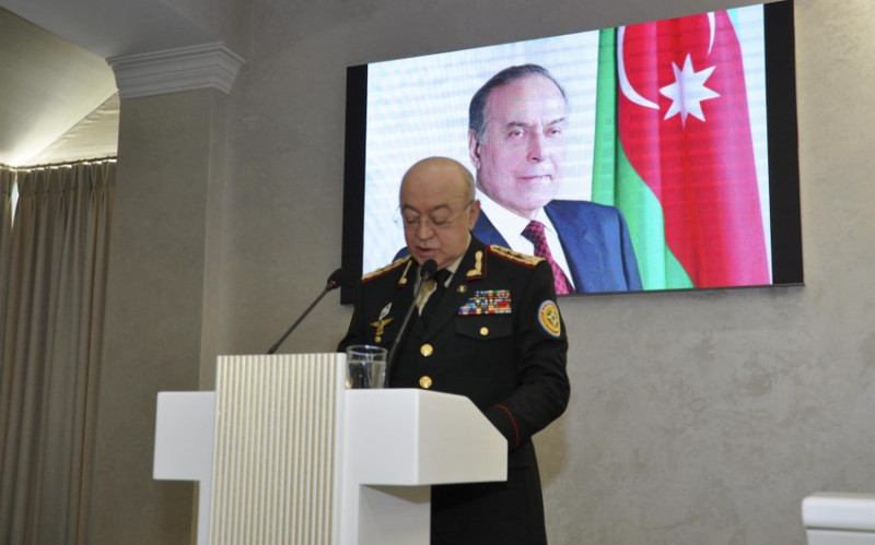 Kəmaləddin Heydərov: FHN əməkdaşları tərəfindən 54 nəfərin meyiti avtomobillərdən çıxarılıb