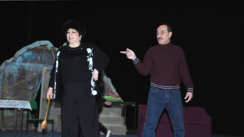 “Uşaqlara bilet əvəzinə konfet kağızı verirdik” – Sumqayıtın BAŞ REJİSSORU ilə ÖZƏL MÜSAHİBƏ