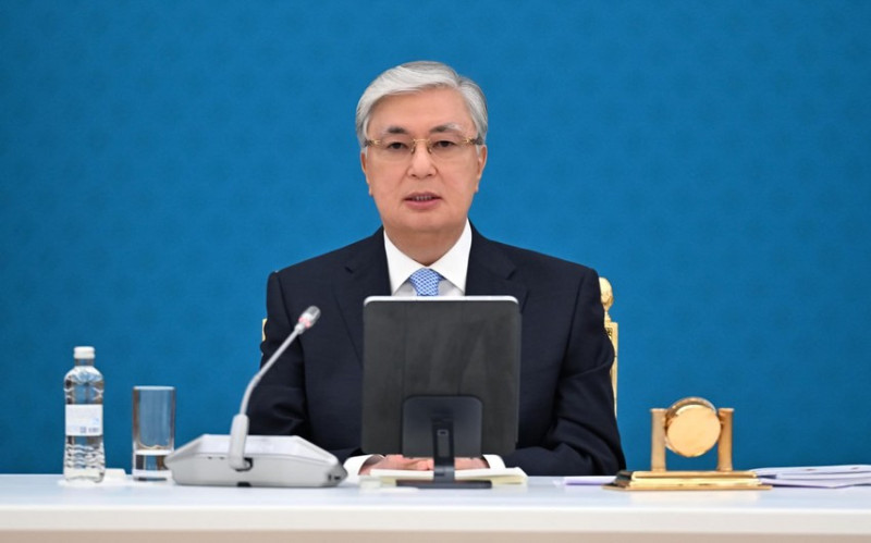 Tokayev təyyarə qəzası ilə bağlı İlham Əliyevə başsağlığı verib