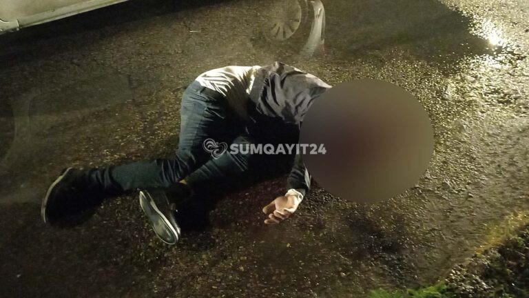 Sumqayıtda maşın piyadanı vurub – FOTO