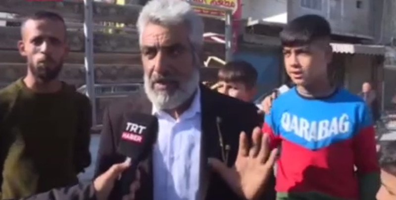 Suriyalı gəncin Qarabağ yazılı köynəyi diqqət çəkdi