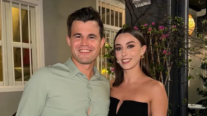 Dünyanın ən yaxşı şahmatçısı ailə qurub