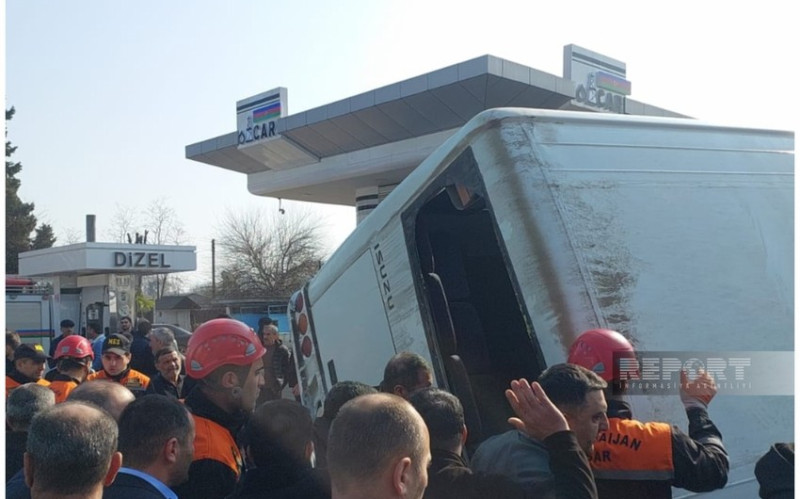 Lənkəranda avtobus qəzaya düşüb, 21 nəfər xəsarət alıb