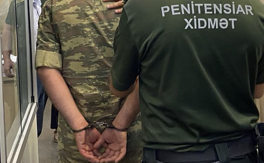 Polkovnik və eks-bölmə müdiri həbsdən buraxıldı - FOTO