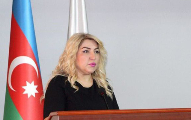 Abasquliyeva: “400 nəfərin yerinə işləyə bilməzdim axı…”