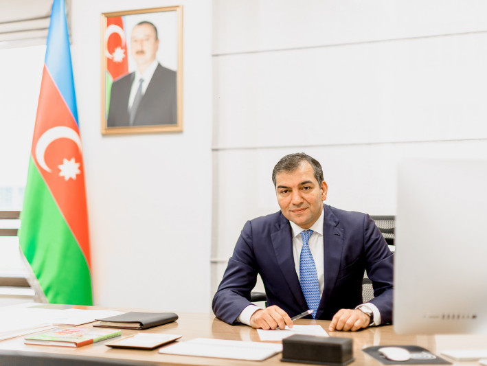 Fuad Nağıyev 9.8 milyonu dörd şirkət arasında bölüşdürüb