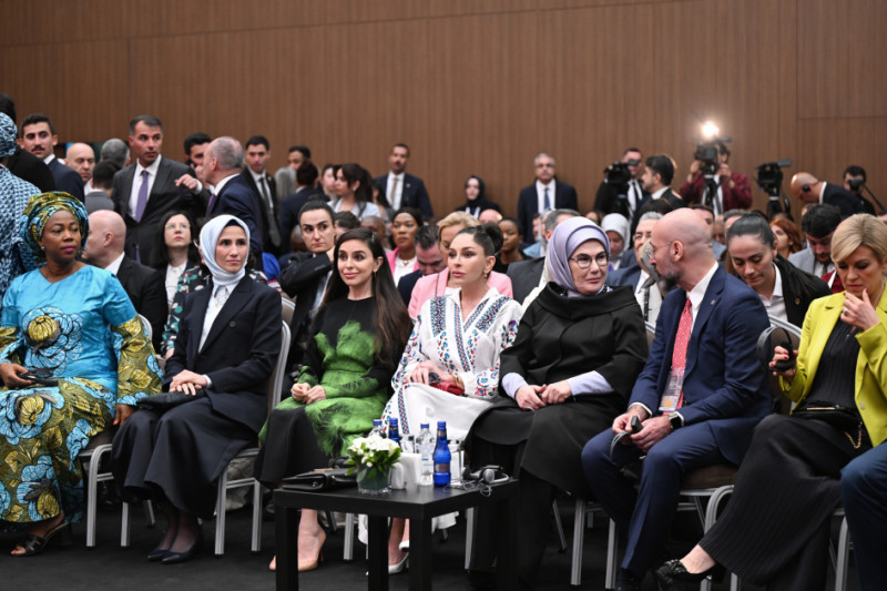 Azərbaycanın birinci xanımı Mehriban Əliyeva Antalya Diplomatiya Forumunun panel iclasında iştirak edib - FOTO
