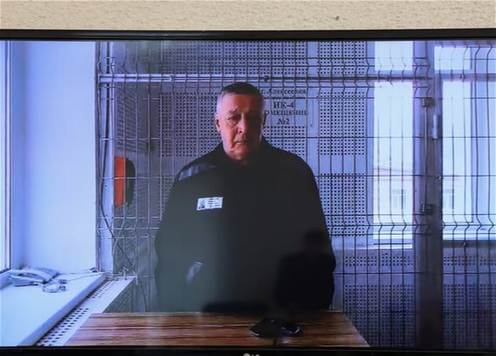 Rusiyalı aktyor Mixail Yefremov həbsxanadan gizli çıxarılıb