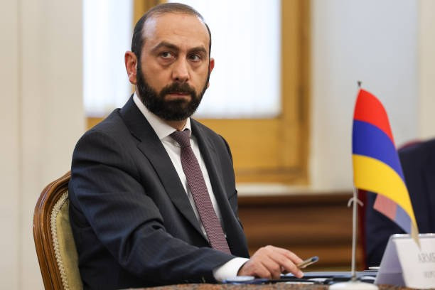 Mirzoyan: Fidan və Bayramovla danışıqlar tərəflərin mövqelərini daha aydın etmələrinə imkan verib