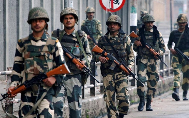 Pakistan ordusu altı terrorçunu zərərsizləşdirib