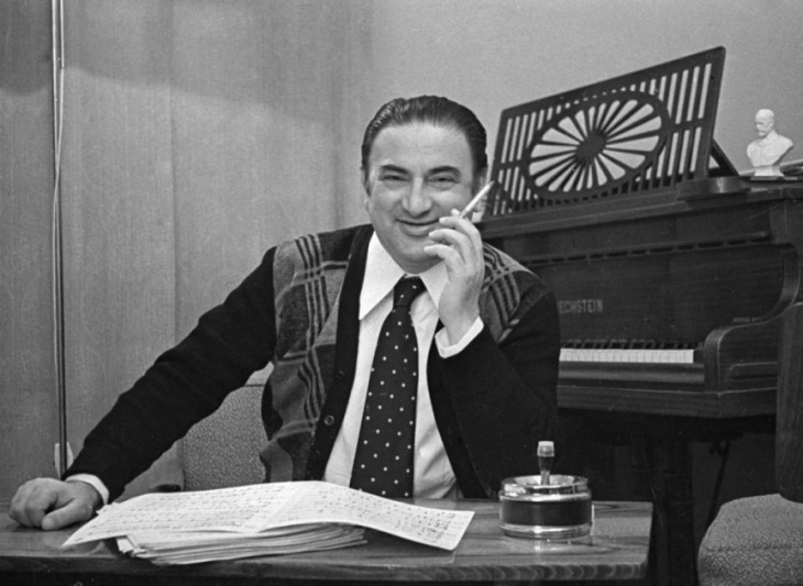 Bu gün Xalq artisti Rauf Hacıyevin anadan olmasından 103 il ötür