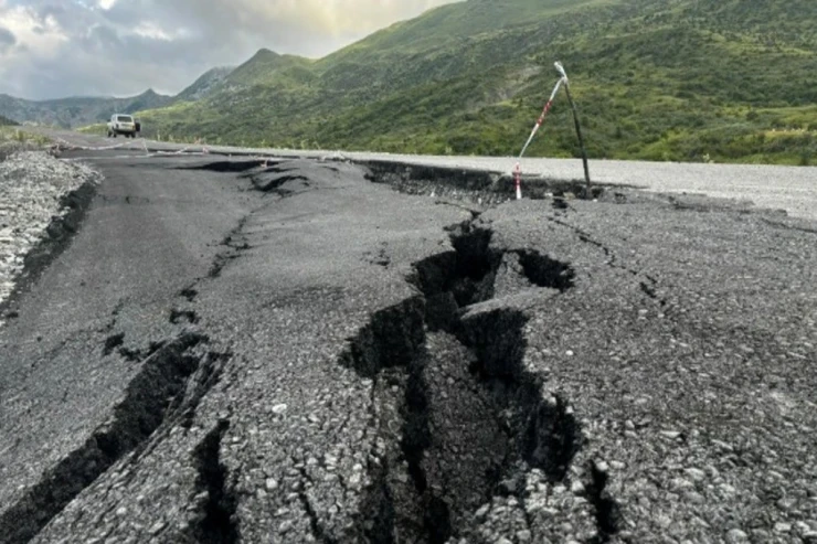 Ağsu aşırımında torpaq SÜRÜŞMƏSİ
