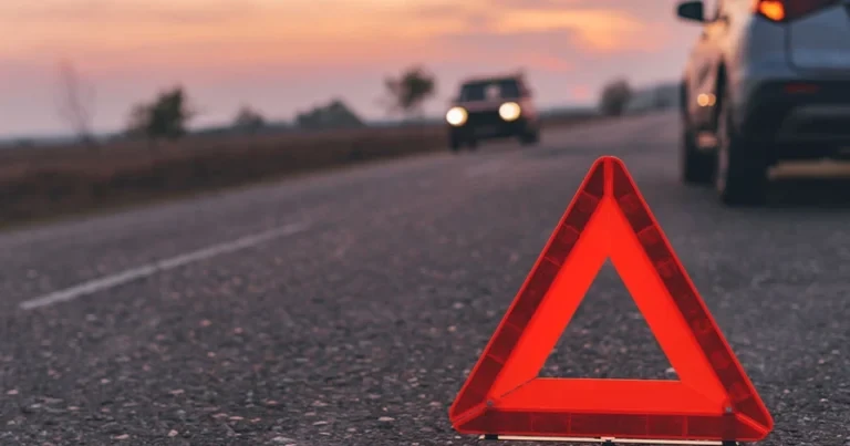 Qusarda turistləri daşıyan avtomobil qəzaya düşüb, yaralananlar var