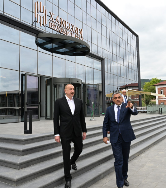 Prezident İlham Əliyev “Xankəndi” Biznes Mərkəzinin açılışında iştirak edib
